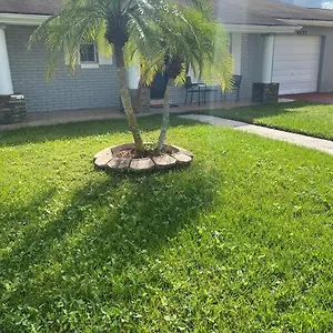 https://modern-home-10-minutes-from-mco-airport.thedaytonabeachhotels.com