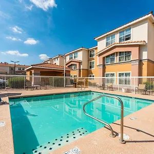 https://scottsdale-1-bd-1-ba-furnished-apt-with-king-bed.scottsdalehotels.org